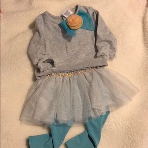 Baby clothes